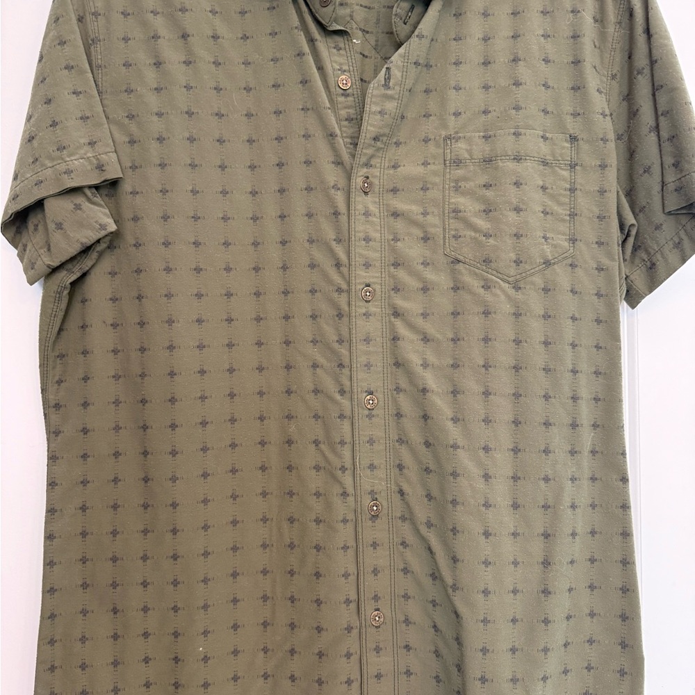 Kuhl Men's Sage Green Casual Button Down Shirt